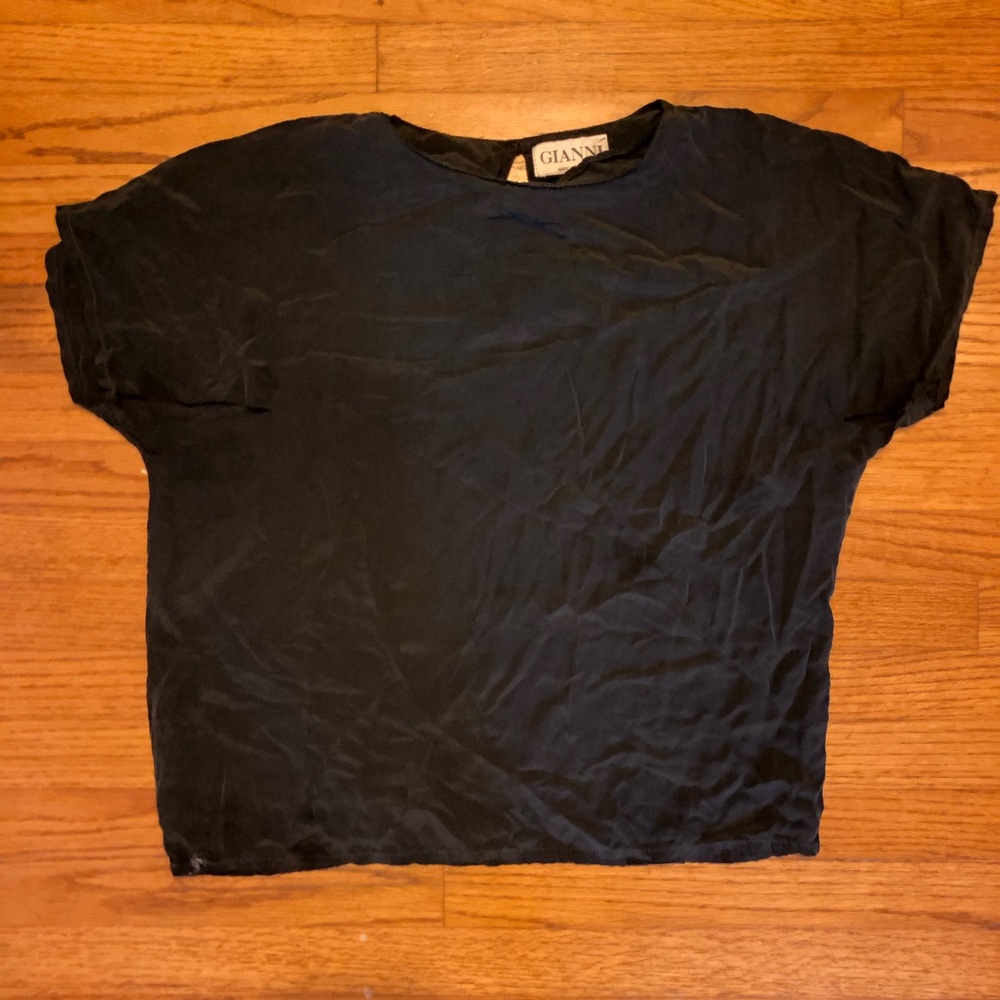 Gianni black 100% silk blouse